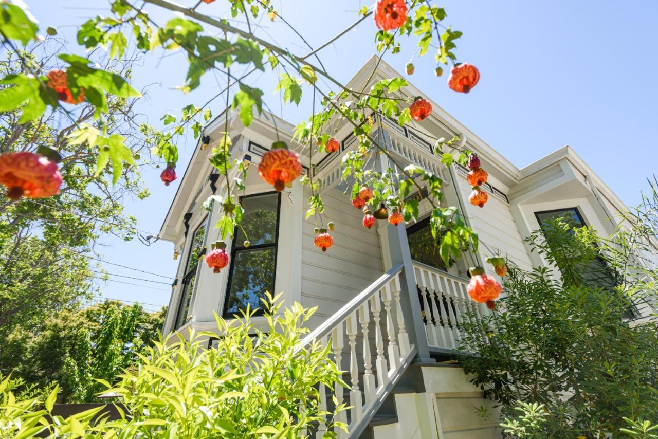 Garden Level Flat In 1885 Queen Anne Victorian Cottage In Alameda Exterior foto